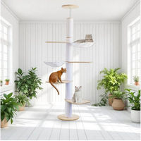 Produktbild von Liszton Kratzbaum für Katzen höhenverstellbar 190–260 cm 5-stöckig mit Deckenspanner in Weiß