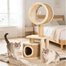Liszton Kratzbaum für Katzen mit Liegemulde und handgestrickter Höhle in Beige 95 cm hoch – Bild 1 von 5