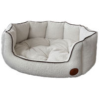 Produktbild von LokiLux Muschelbett Elli Hundebett und Katzenbett aus Bouclé in Weiß Größe L