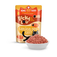 Produktbild von Lucky Lou Lifestage Adult Geflügel Getreidefrei mit hohem Fleischanteil 6x300g