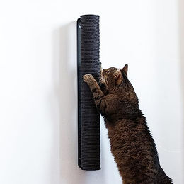 LucyBalu Catwalk Katzen Kratzstamm für die Wand aus Sisal in Grau – Bild 1 von 6