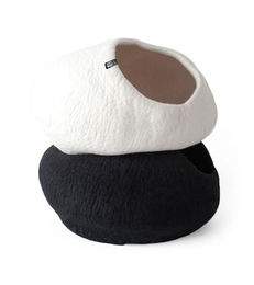 Produktbild von LucyBalu Katzenhöhle aus Filz in Schwarz 45x45x28 cm