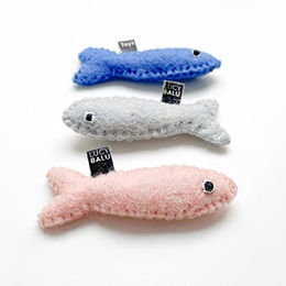 LucyBalu Katzenspielzeug in Fischform aus Filz 3er Set bunt – Bild 1 von 7