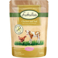 Produktbild von Lukullus Naturkost Junior Hundefutter Huhn & Kalb Getreidefrei 6 x 300 g Beutel