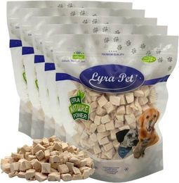 Lyra Pet Gefriergetrocknete Hühnerbrustwürfel Leckerli für Hunde und Katzen 1 kg (5 x 200 g) – Bild 1 von 5
