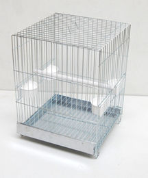 Produktbild von M.O. Vogelkäfig aus Metall für Papageien und Großsittiche Silber