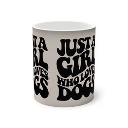 Produktbild von Magische Tasse "Just a Girl who loves Dogs" - 0,33 l
