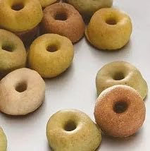 Produktbild von Mera Dog Pastellringe Hundekuchen - 10 kg