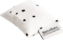 Produktbild von Minty&Marla Katzenspielzeug Katzenminzekissen weiß