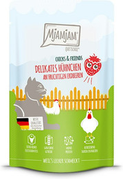 Produktbild von MjAMjAM – Chicks and Friends 125g MjAMjAM Katze Sparpaket 24x125g Chicks und Friend Hühn mit Erdbeere