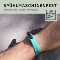 Produktbild von Martens & Vogt Hundepfeife als Armbandpfeife aus Silikon in Coral