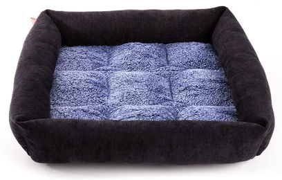 Produktbild von Martin Sellier Hundebett und Katzenbett Doudouzen Karomuster aus Plüsch in Blau