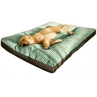 Produktbild von Mate for dogs Hundekissen Marley aus Polyester in Grün