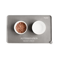 Produktbild von Minty&Marla Napfunterlage für Katzen aus Silikon, BPA-frei, Grau, Eckig