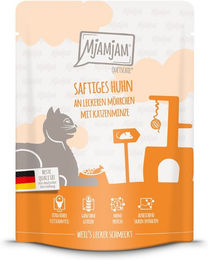Produktbild von MjAMjAM Quetschie Hundefutter Huhn mit Möhrchen Stückchen in Sauce 6x300g