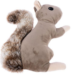 Produktbild von Modern Living Plüsch-Eichhörnchen Hannover Spielzeug für Haustiere aus Polyester Braun L 38 x B 31 x H 6 cm