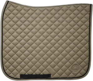 Produktbild von Montar Dressurmatte Fair für Vollblut in Grün oder Beige