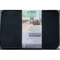 Produktbild von MORE Lifestylepets Napfunterlage Royal aus Silikon 40x60 cm