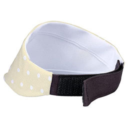 Mr. & Mrs. Panda Hunde-Halstuch Avocado Kern aus Polyester in Gelb und Beige Größe M – Bild 1 von 3