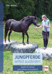 Müller Rüschlikon Jungpferde selbst ausbilden Schritt für Schritt zum gelassenen Freizeitpferd – Bild 1 von 1