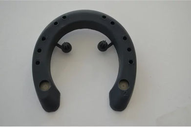 Mustad Hufeisen Schwarz 2er Pack – Bild 1 von 1
