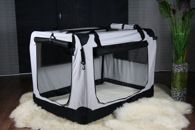MyPets Transportbox aus Nylon für Hunde und Katzen in Grau und Weiß – Bild 1 von 3