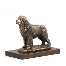Newfoundland Hundestatue braun – Bild 1 von 4