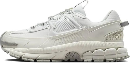 Produktbild von Nike Zoom Vomero Roam Summit White Damen Sneaker Light-Bone Light-Iron-Ore HV6410-100 38.5