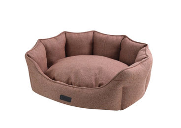 Nobby Komfort Bett oval ANDA rot – Bild 1 von 2