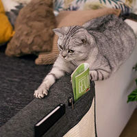 Produktbild von Navaris Katzen Kratzmatte aus Sisal als Kratzschutz für das Sofa mit 2 Fächern 128 x 45 cm