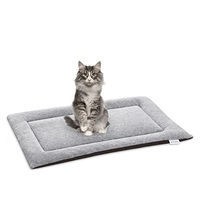 Produktbild von Navaris Katzenbett Katzenkissen Decke Grau Waschbar