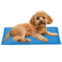 Navaris Selbstkühlende Kühlmatte für Hunde und Katzen XS Blau aus Polyester – Bild 1 von 8