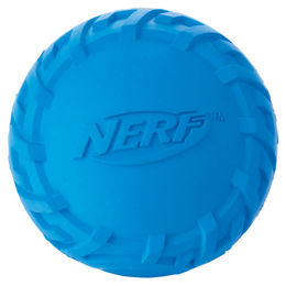 Produktbild von Nerf Dog Trax Tire Squeak Ball Hundespielzeug aus Gummi mit Reifenprofil und Quietschgeräusch Größe S 6,4 cm - 1 Stk.