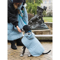 Produktbild von New Orchard Hundeshirt aus Nylon in Blau und Rot Grösse XXS