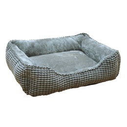 Nobby Hundebett Classic Garik eckig dunkelgrau 70 x 60 x 20 cm – Bild 1 von 2