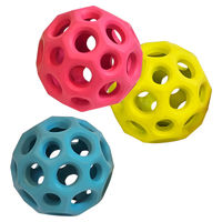 Produktbild von Nobby Hundespielzeug Gitterball aus Vollgummi bunt