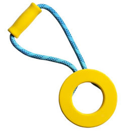 Nobby Hundespielzeug TPR Ring mit Seil und Griff Gelb – Bild 1 von 3