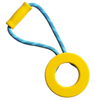 Produktbild von Nobby Hundespielzeug TPR Ring mit Seil und Griff Gelb