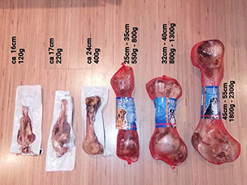 Produktbild von Nobby Italienischer Schinkenknochen Maxi für Hunde mit Schwein 24 cm - 400 g
