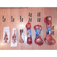 Produktbild von Nobby Italienischer Schinkenknochen Maxi für Hunde mit Schwein 24 cm - 400 g