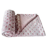 Produktbild von Nobby Katzen Fleece Plaid Dots hellpink 75 x 100 cm
