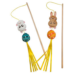 Produktbild von Nobby Katzenangel Ostern Hase/Lamm aus Plüsch 97 cm Interaktives Katzenspielzeug