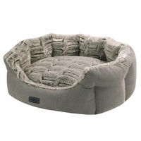 Produktbild von Nobby Komfort Hundebett Cacho oval aus Plüsch Hellbraun 55 x 50 x 21 cm