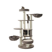 Produktbild von Nobby Kratzbaum Fida für Katzen in Braun mit Leinenoptik und Sisal 70 x 70 x 165 cm
