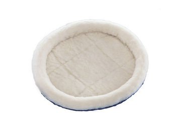 Nobby Kuschelbett für Kaninchen und Meerschweinchen aus Nylon in Beige Weiß - 30 cm – Bild 1 von 2