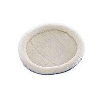 Produktbild von Nobby Kuschelbett für Kaninchen und Meerschweinchen aus Nylon in Beige Weiß - 30 cm