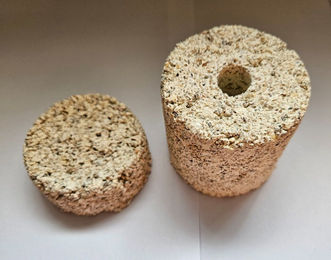 Produktbild von Nobby Mineralblock grob für Vögel zur Schnabelpflege 7cm Größe L