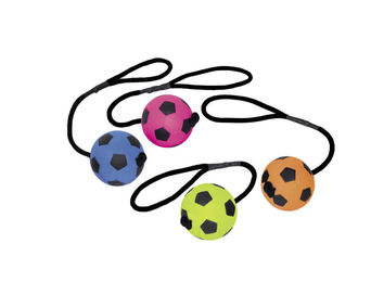 Nobby Moosgummi Fußball mit Seil Ø9cm für Hunde – Bild 1 von 1