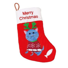 Nobby Plüschstrumpf Xmas Katzen Spielzeug Rot 20cm mit Knisterelement – Bild 1 von 3