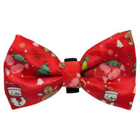 Produktbild von Nobby Xmas Fliege leuchtend für Hunde aus Nylon in Rot mit 4 LED und 10x6 cm Weihnachtsaccessoire